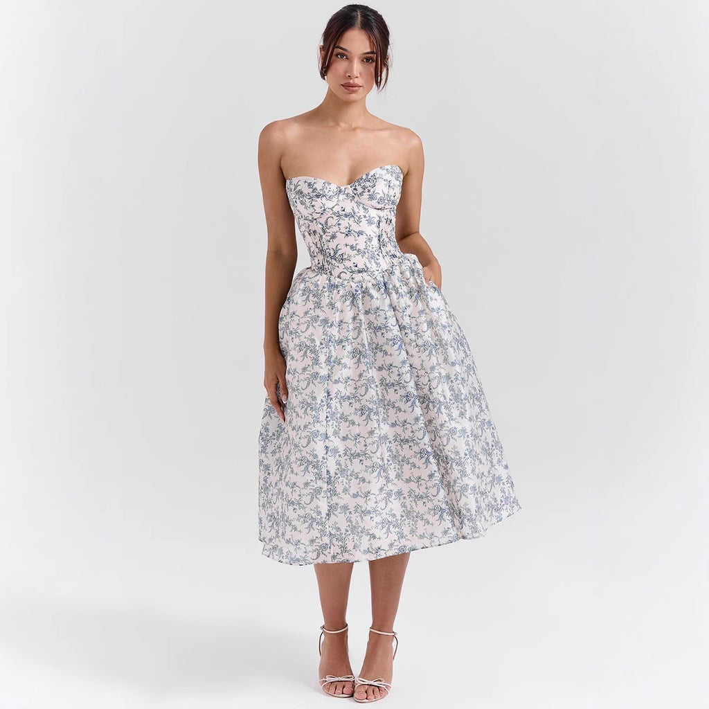 Sexy strapless dress for women in summer