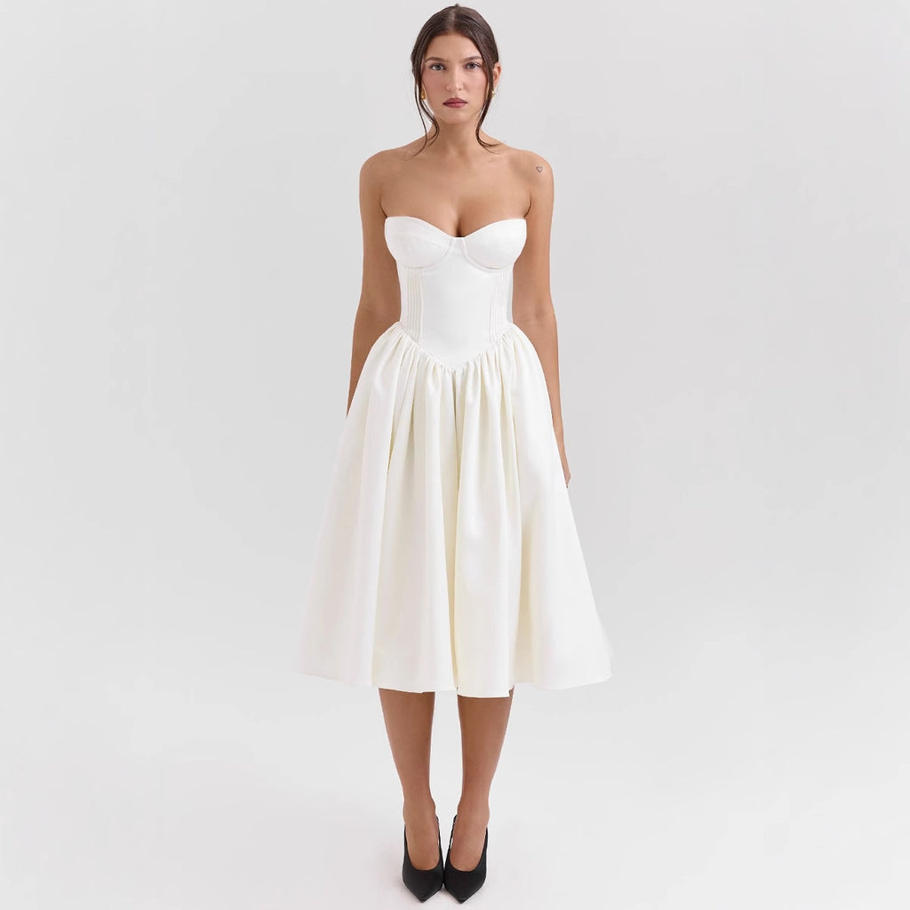 Sexy strapless dress for women in summer