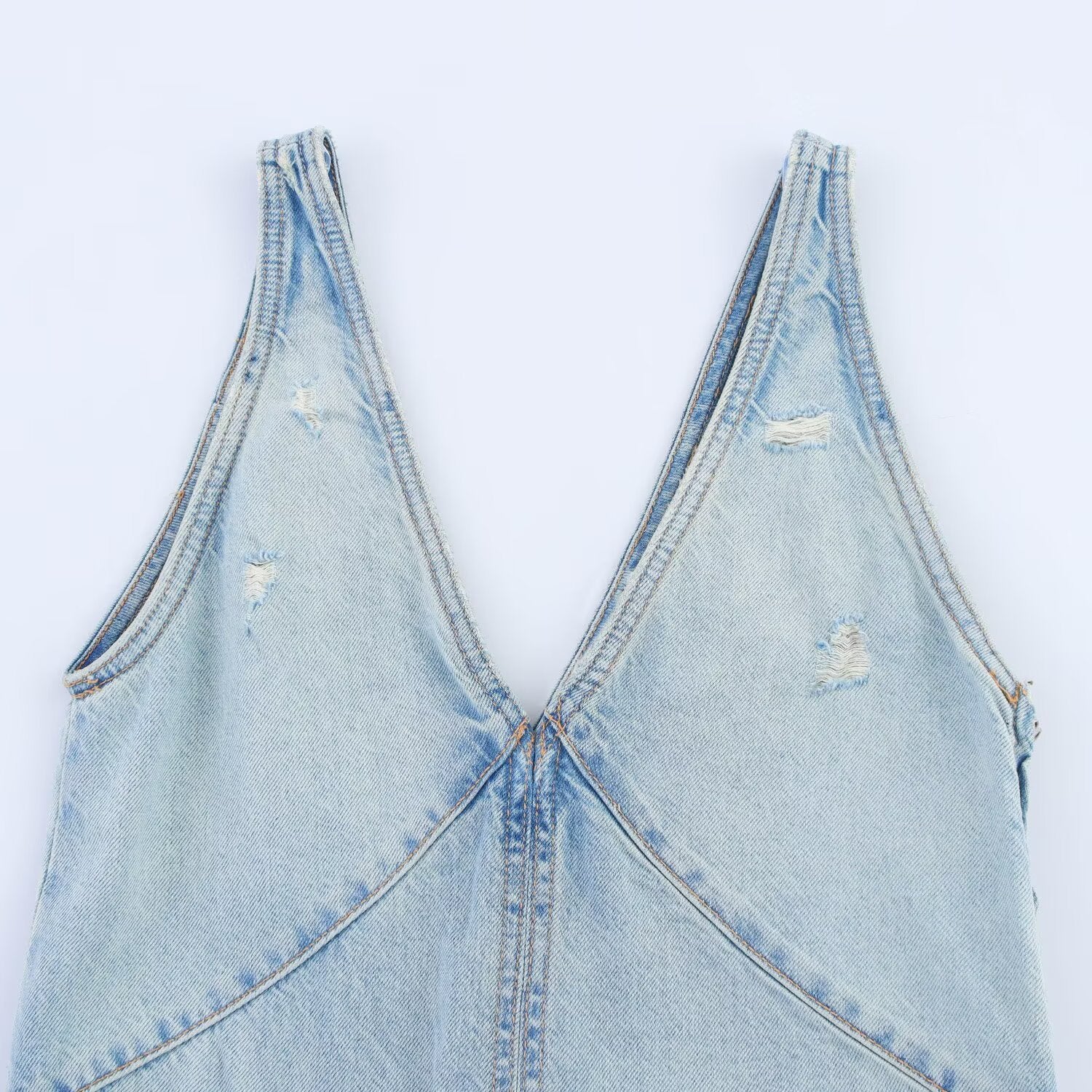 Summer new style with perforated decorative denim dress