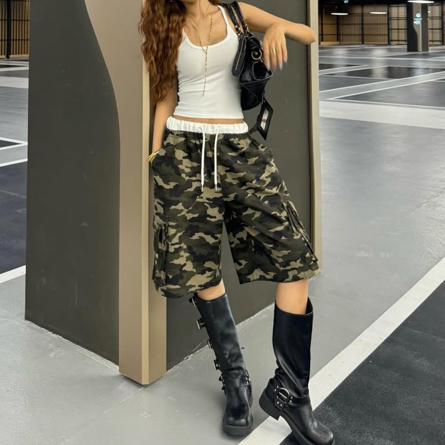 Camouflage lace up shorts loose work pants for women